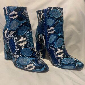 Shoe Dazzle Women's Royal Blue, Turquoise, White & Black Faux Snakeskin Booties